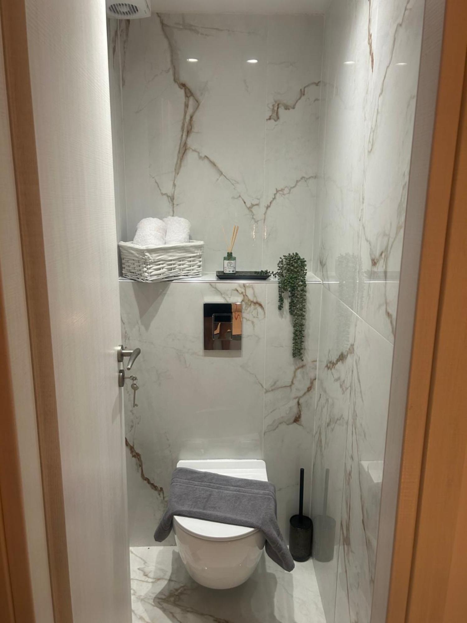Marilouiz Apartment Kalamata Bagian luar foto